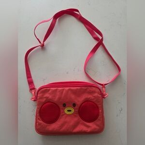 BT21 TATA minini Travel Crossbody Bag